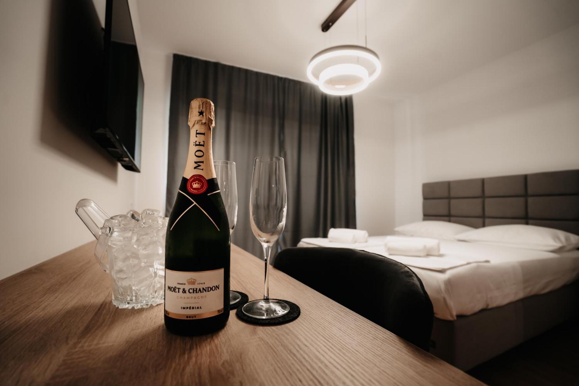 Toro Hospitality Apartment Mostar Luaran gambar